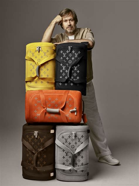 marc newson louis vuitton luggage